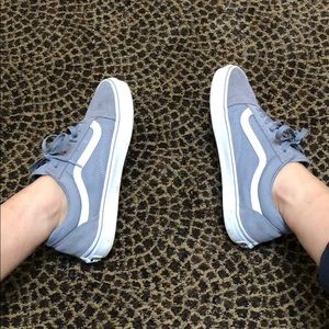Women’s grey vans